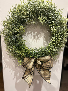 Artificial wreath - ideal all year round