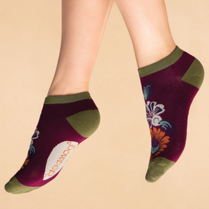 Ladies Vintage Floral Trainer Socks - Damson