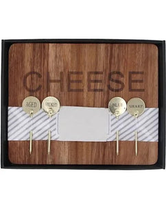 Gisela Graham cheese board and label set