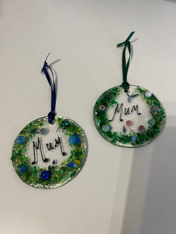 Handmade Mum glass hanging decorations x1
