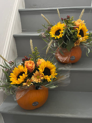 Pumpkin and fresh flower decoration!!! Price is for 1