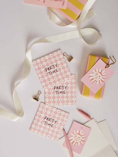 Mini Diamond Party Time Card Pink