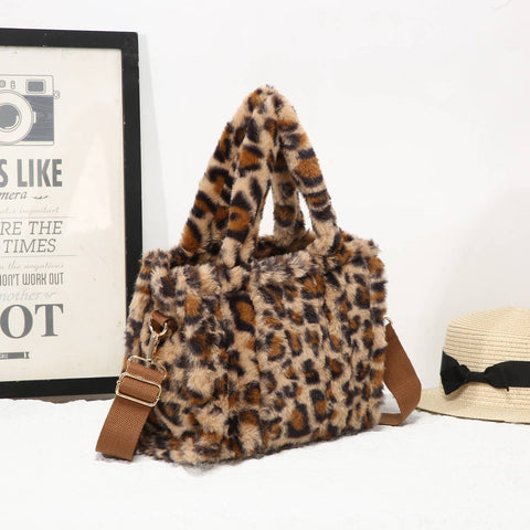 25424 Leopard Print Faux Fur Tote Bag