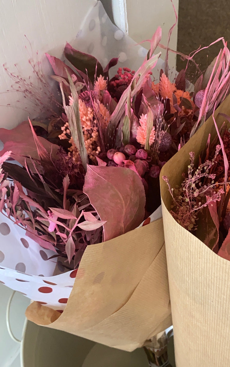 Dried red flower bouquet – Jules At Home